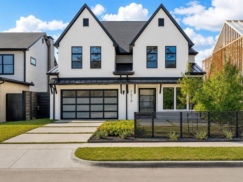 7519  Robin Road , Dallas Texas 75209