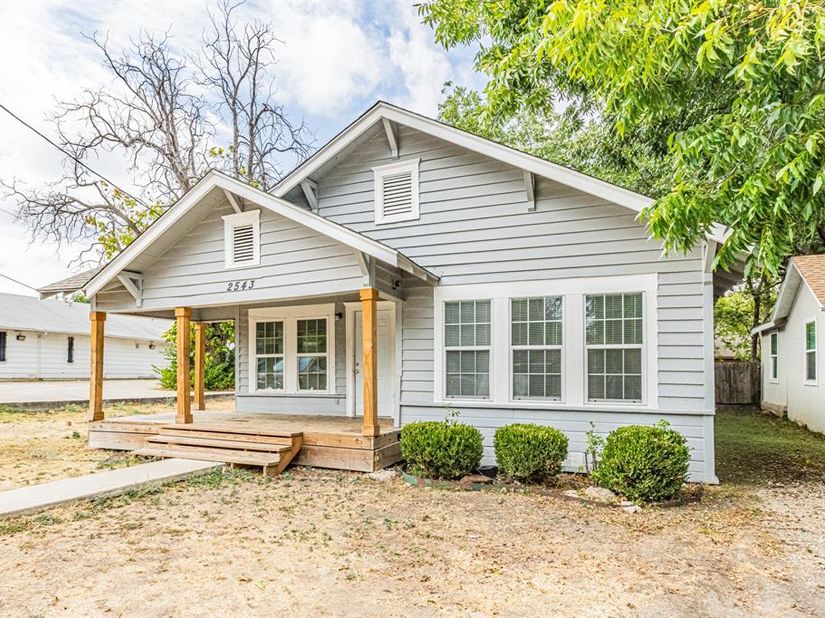 2543 E Ann Arbor Avenue , Dallas Texas 75216