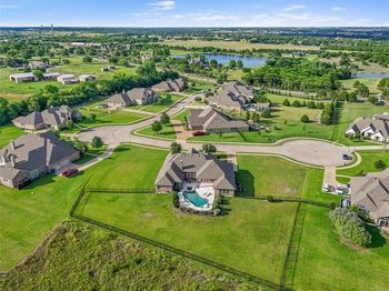 800  Yasmin Court 