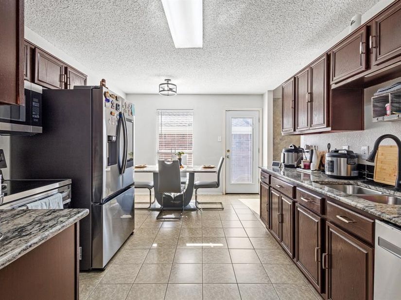 2501  Nogales Drive , Fort Worth Texas 76108