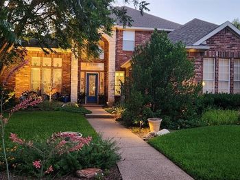4816  Bellflower Way 