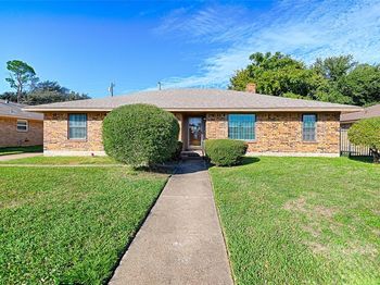 2909  Lee Park Drive 
