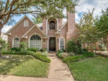 9352  Stratford Way 