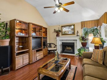 707  Meadowcreek Court 