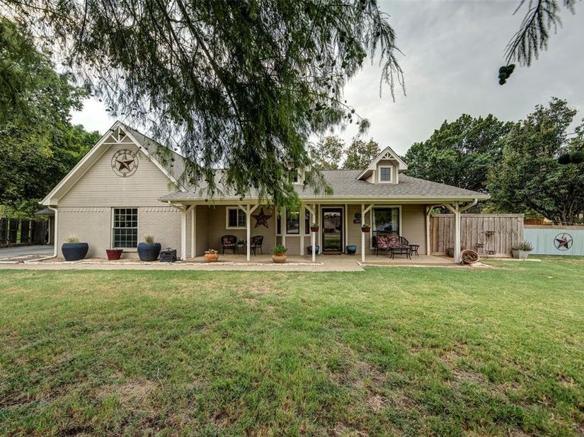 3805  Berry Hill Court , Double Oak Texas 75028