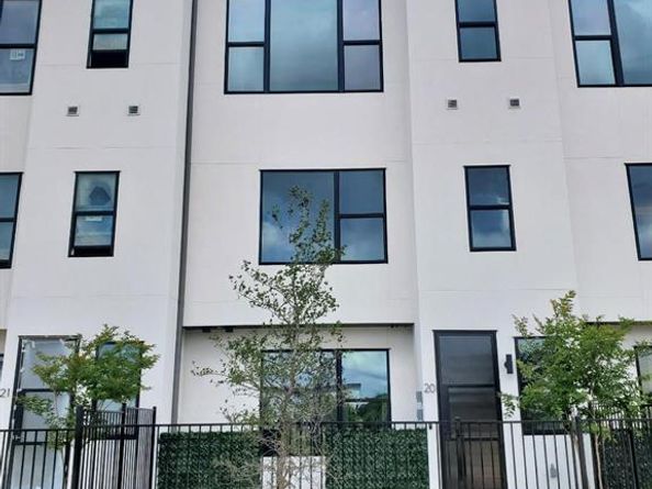 13001  Hutton Drive  31, Farmers Branch Texas 75234