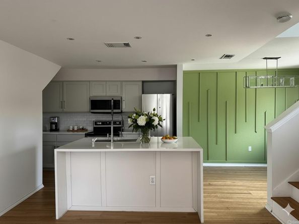 9837  Walnut Street  207, Dallas Texas 75243