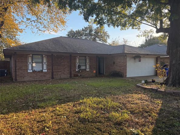 12412  Tulip Drive , Balch Springs Texas 75180