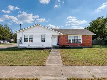 912  Greenville Road 