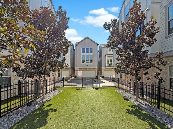 5140  Garrett Field Court , Dallas Texas 75206