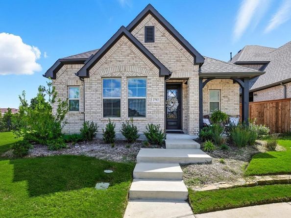 2702  Geranium Lane , Garland Texas 75042