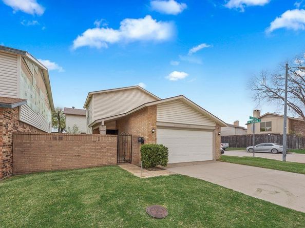 2643  Via Ventura Circle , Carrollton Texas 75006