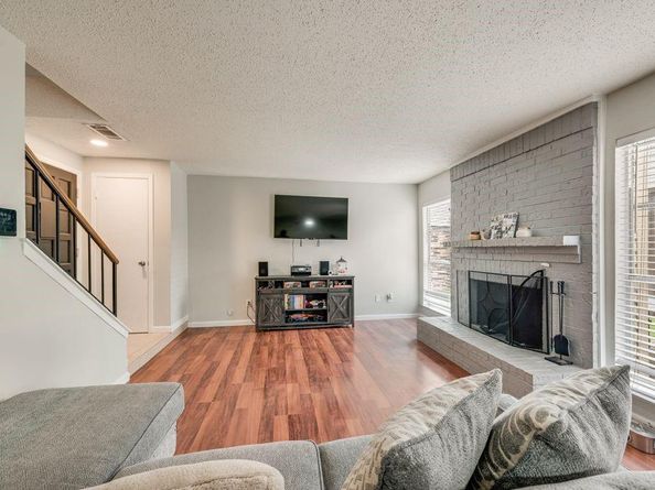 2643  Via Ventura Circle , Carrollton Texas 75006