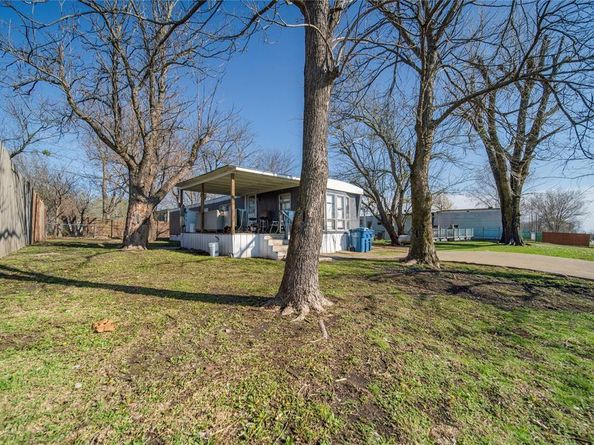 327  Chris Drive , Rockwall Texas 75032