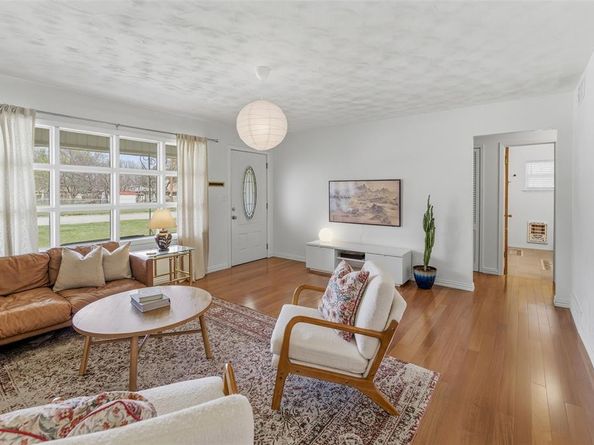 404  Childers Avenue , Benbrook Texas 76126