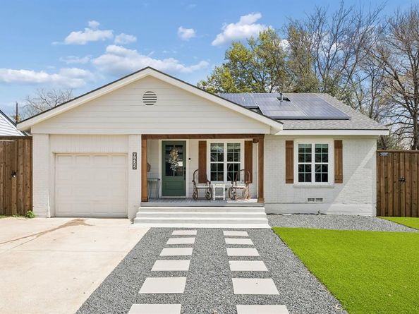 9422  Lenel Place , Dallas Texas 75220