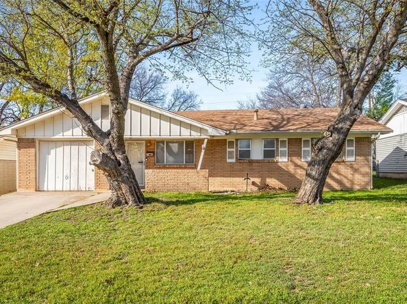 8712  Guadalupe Road , Fort Worth Texas 76116