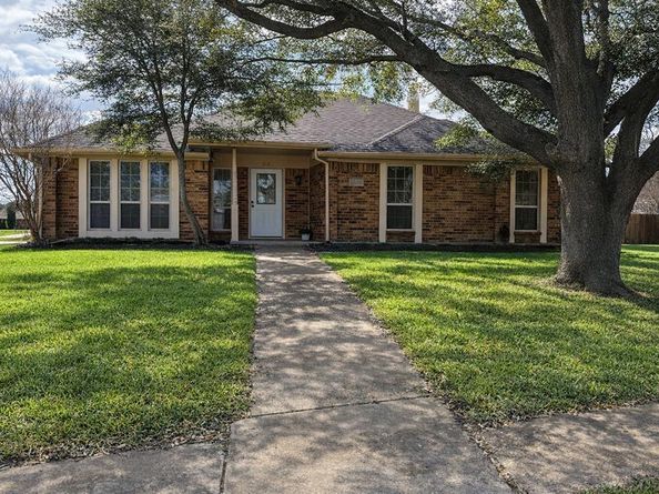 413  Kingsbridge Court , Garland Texas 75040