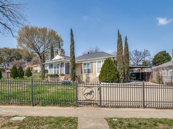 705  Reverchon Drive 