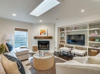 5947  Goodwin Avenue 