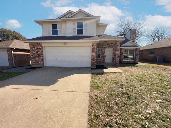 8321  Cloverglen Lane , Fort Worth Texas 76123