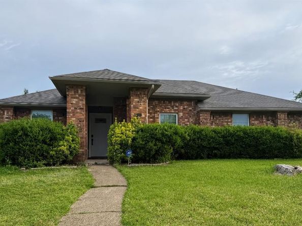 4618  Westlake Drive , Garland Texas 75043