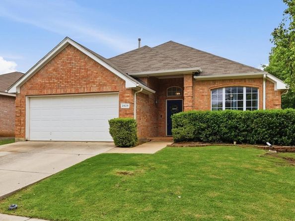 2829  Red Wolf Drive , Fort Worth Texas 76244