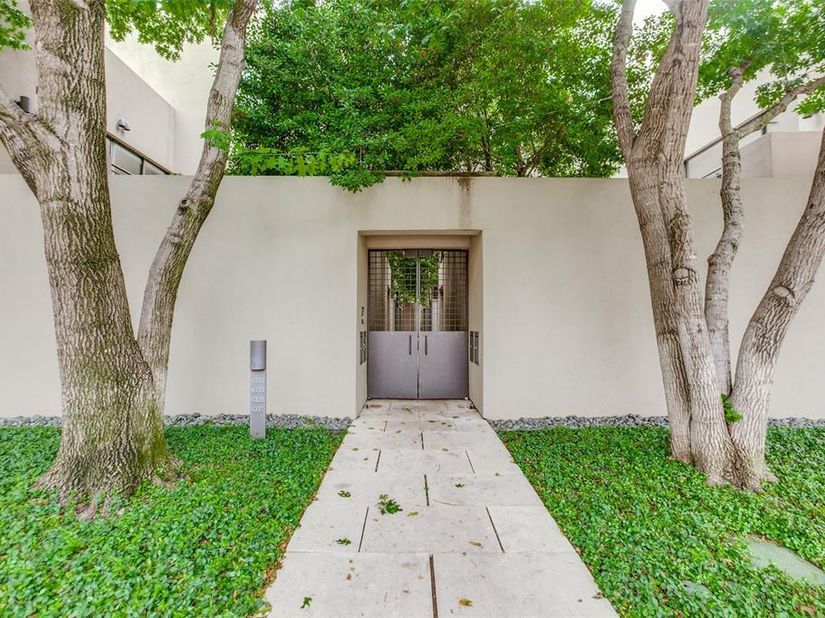 4335 Travis Street , Dallas, Texas 75205 - For Sale