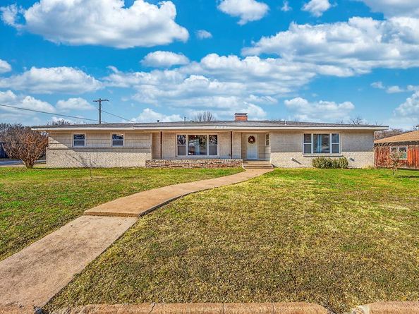 7001  Richlynn Terrace , Richland Hills Texas 76118