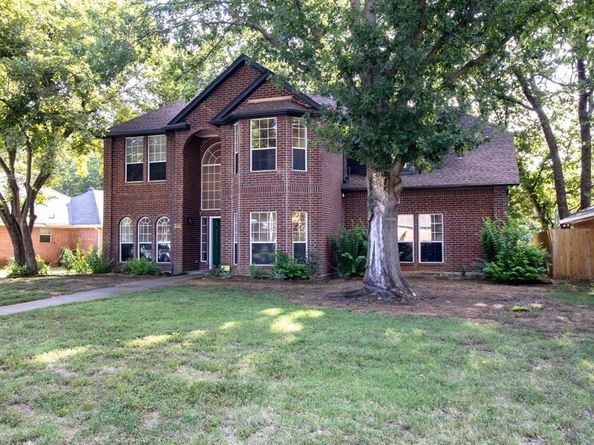 6101  Copperfield Drive , Arlington Texas 76001