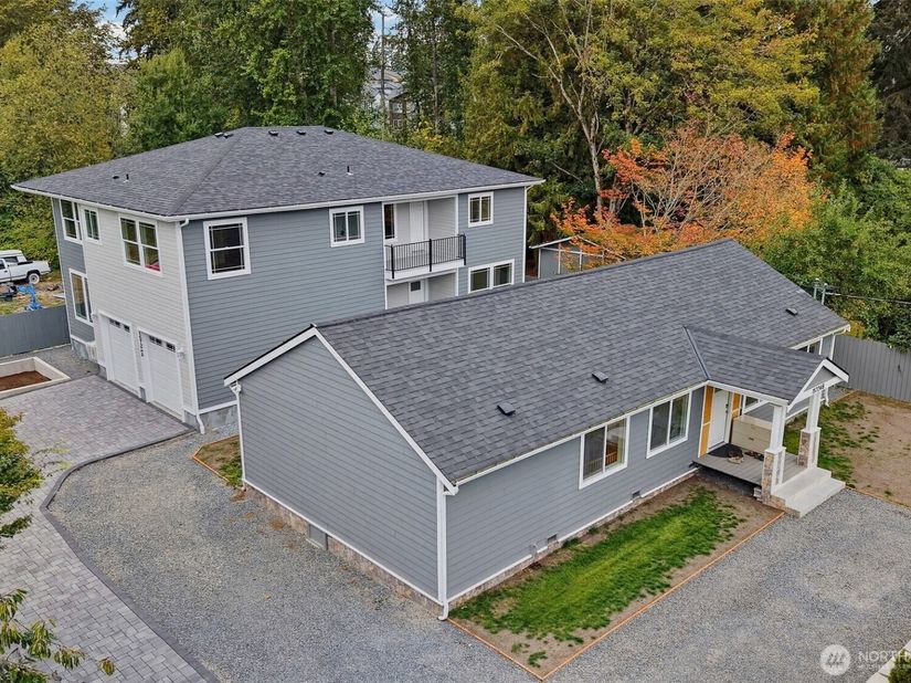 15724 king Place A, Lynnwood WA 98087