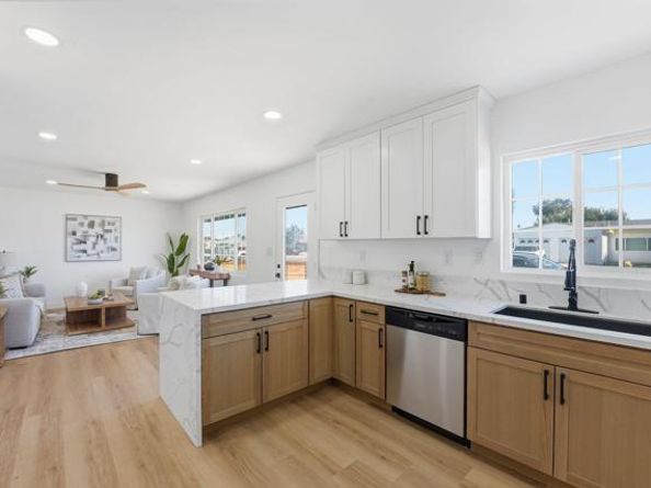 702 Oaklawn Avenue, Chula Vista CA 91910