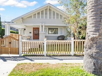 3810 E 1st