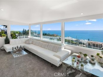 32082 Coast Hwy