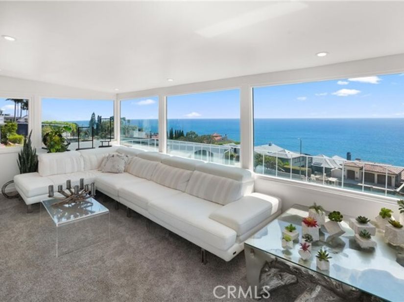 32082 Coast Hwy, Laguna Beach CA 92651