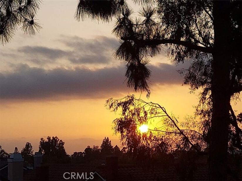 21211 Serra Vista, Lake Forest (el Toro) CA 92630