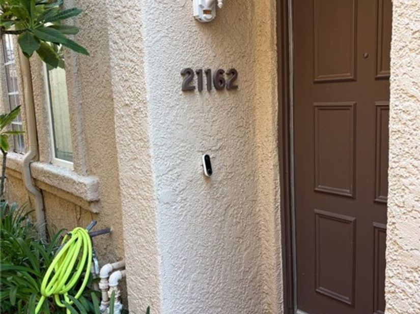 21162 Gladiolos, Lake Forest (el Toro) CA 92630
