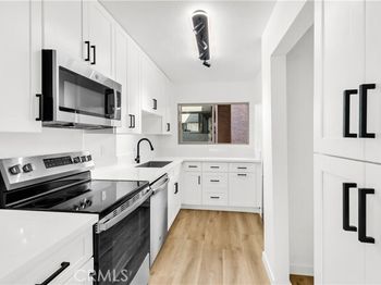 2514 Clairemont