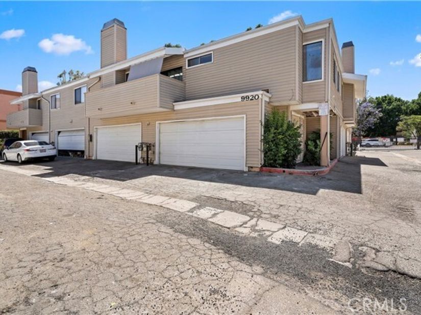 9920 Sepulveda 7, San Fernando CA 91345