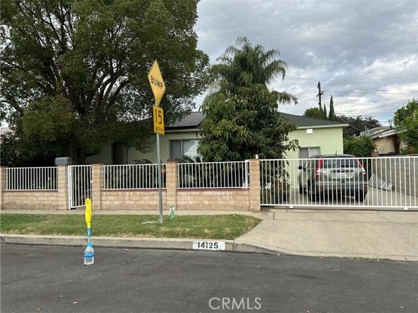 14125 Burton Street, Panorama City (los Angeles) CA 91402