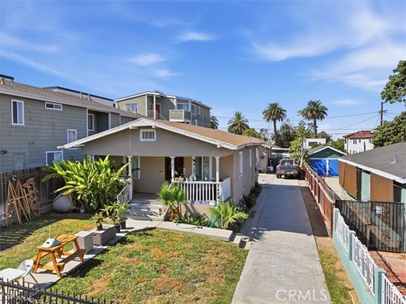 846 W Santa Cruz, Los Angeles CA 90731