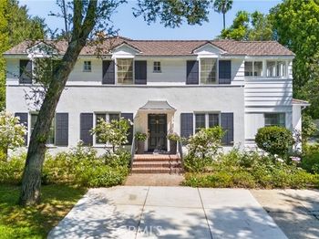 275 Arbolada Dr
