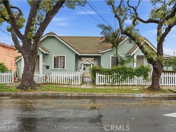 1341 N Fries, Wilmington (los Angeles) CA 90744