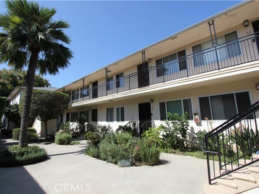 1831 E Appleton 9, Long Beach CA 90802