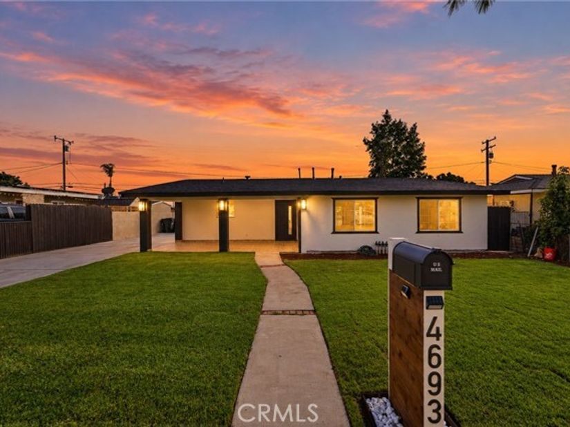 4693 Flora, Montclair CA 91763