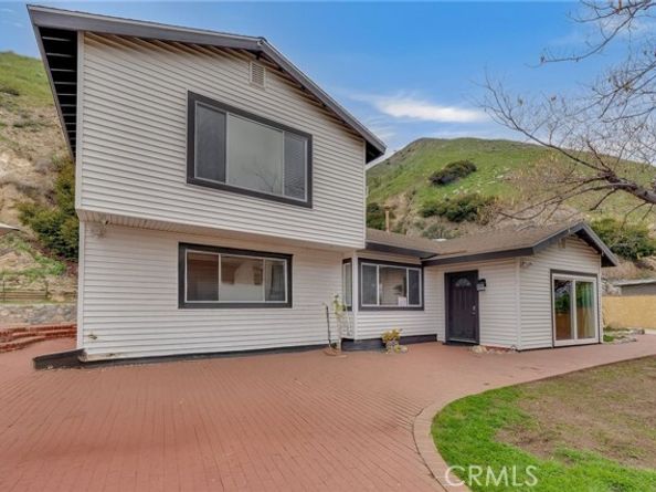 9707 Foothill, Sylmar (los Angeles) CA 91342