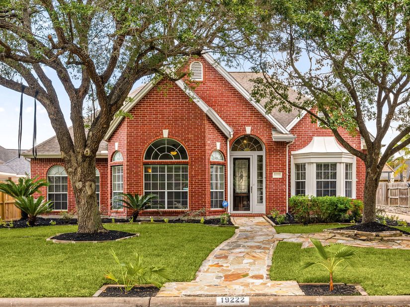19222 Atherton Lane, Houston TX 77094