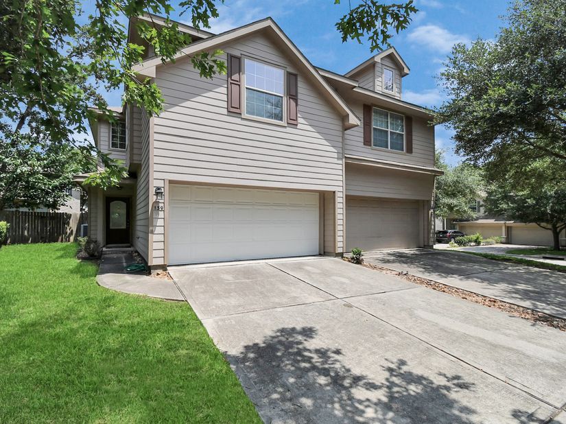 139 Benedict Canyon Loop, The Woodlands TX 77382
