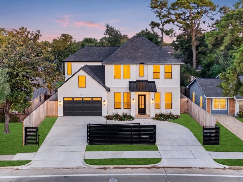 1634 Antoine Drive, Houston TX 77055