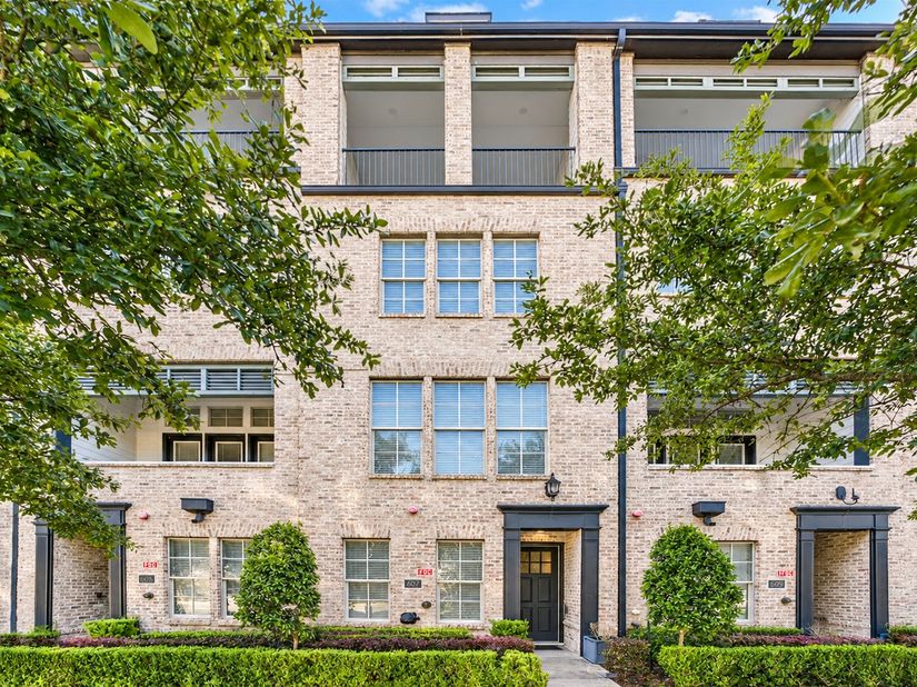 607 Nagle Street, Houston TX 77003